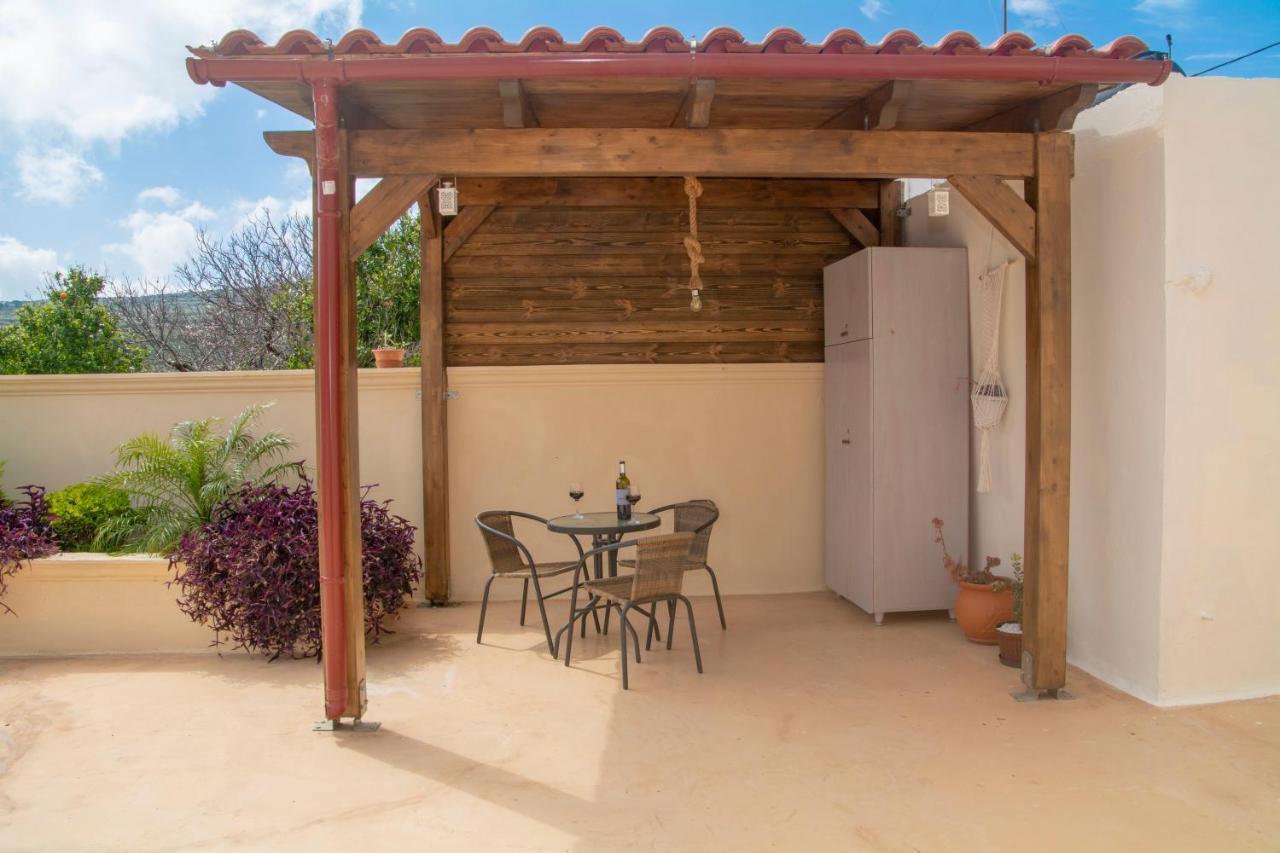 La Casa De Ioanna Daire Kíssamos Dış mekan fotoğraf